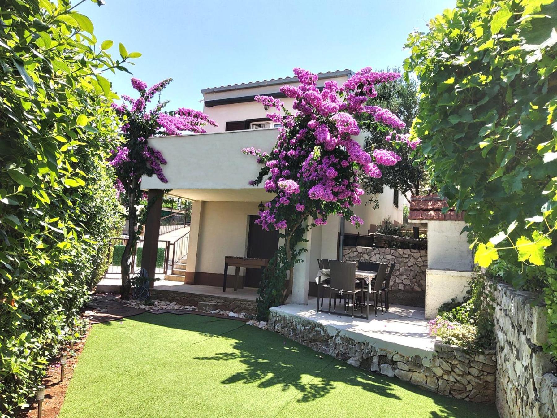 Villa Madu Trogir Exterior foto